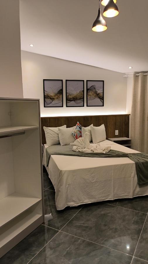 Quarto Duplo Econômico com Vista do Mar