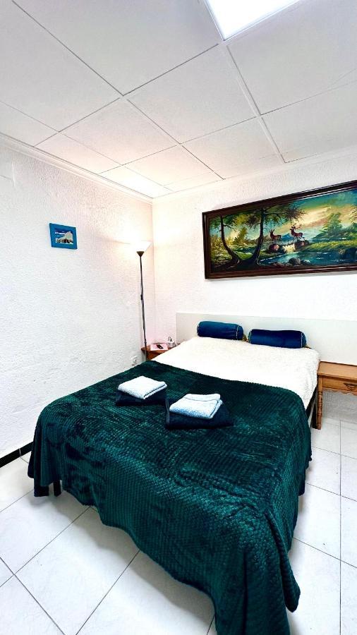 Vierbettzimmer mit eigenem Bad