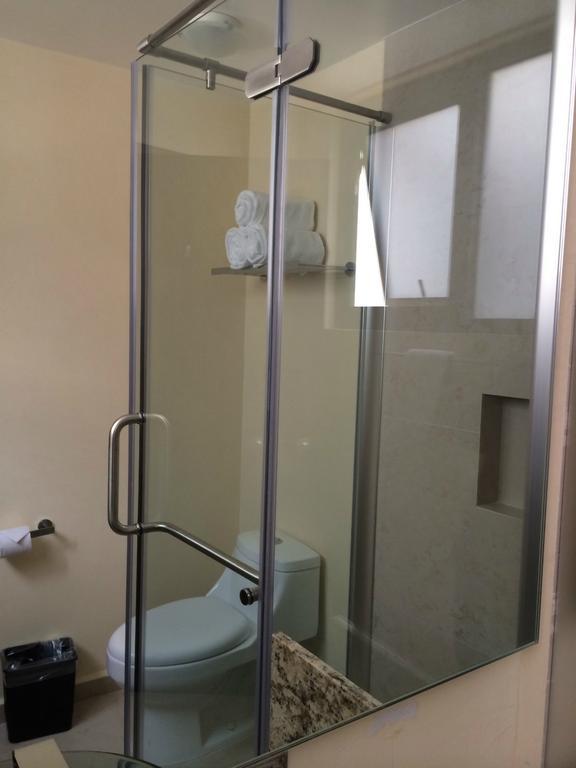 Chambre Double avec 2 Lits Doubles