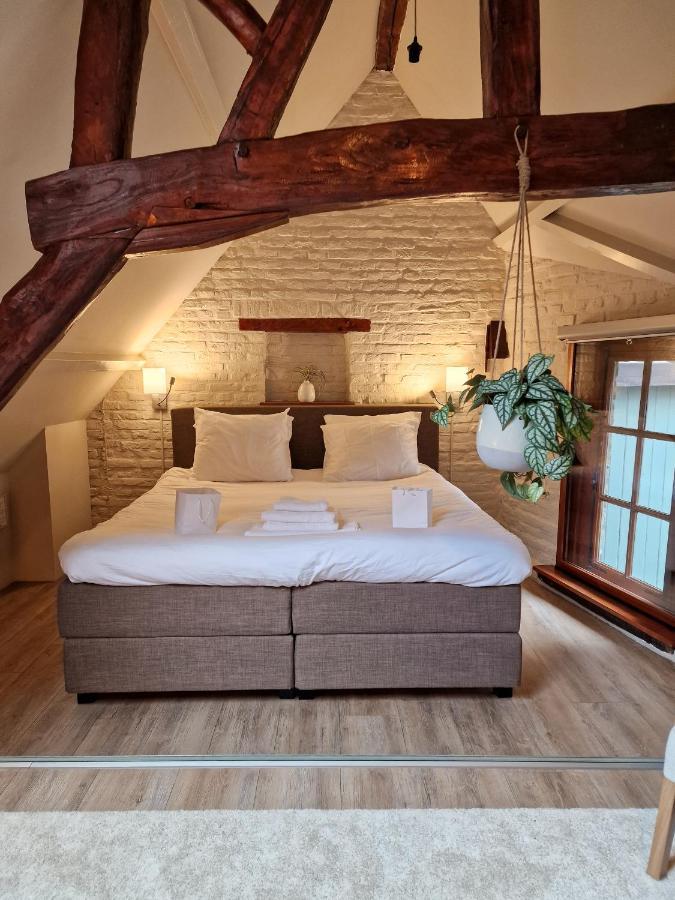 Deluxe Zimmer mit Kingsize-Bett