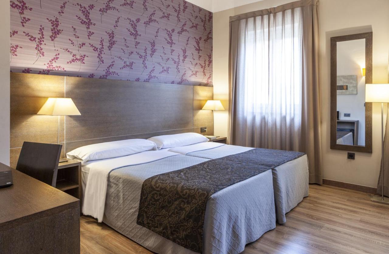 Double or Twin Room,1588045425:JPEG