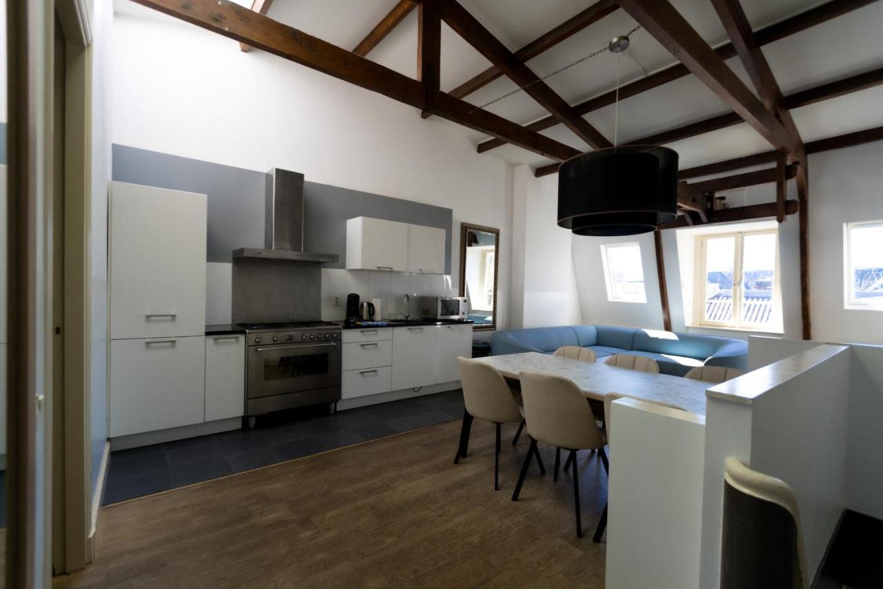 Three-Bedroom Apartment,1378170464:JPEG