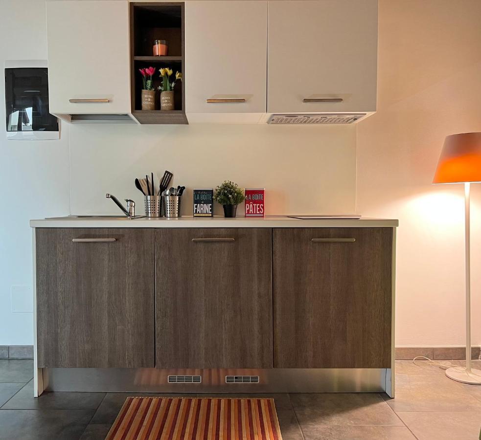 One-Bedroom Apartment,1421022057:JPEG