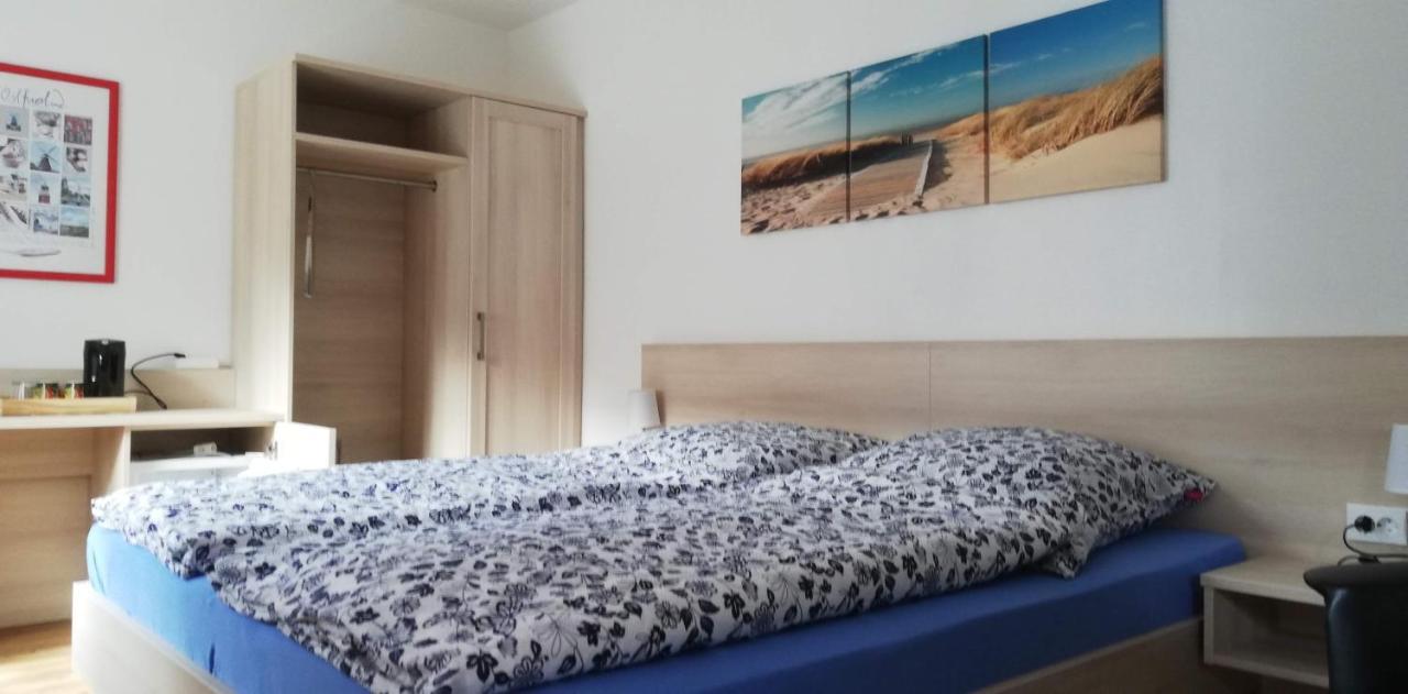 Doppelzimmer mit eigenem Bad