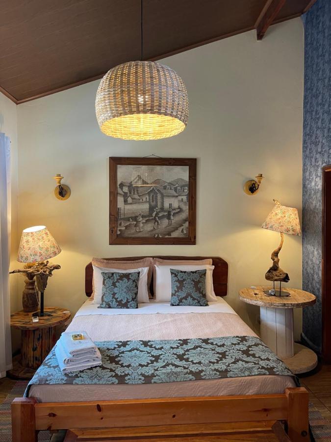 Quarto Duplo com Banheira de Hidromassagem