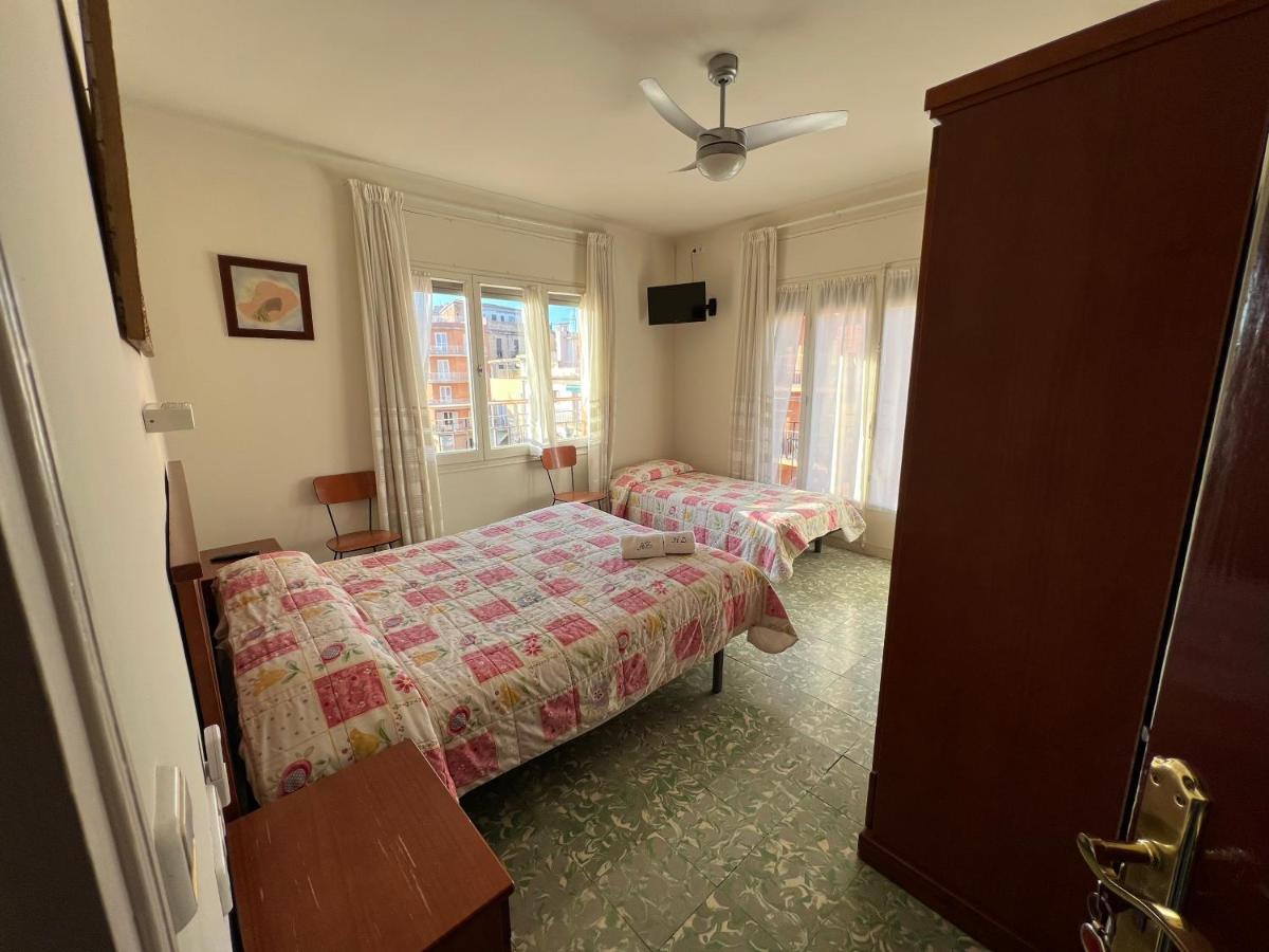 Habitación Triple con balcón