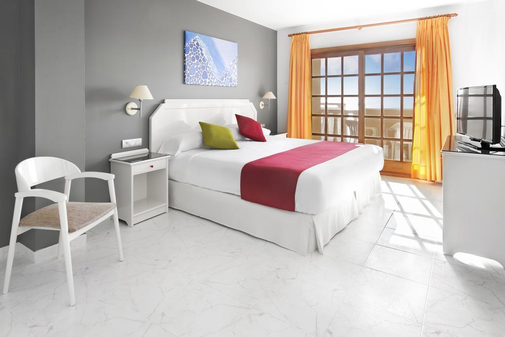 Habitación Doble Deluxe (2 adultos)