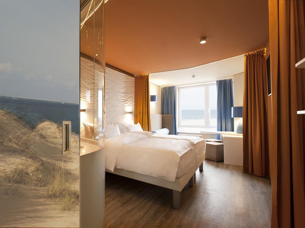 Doppelzimmer seitlicher Meerblick,1211863117:JPEG