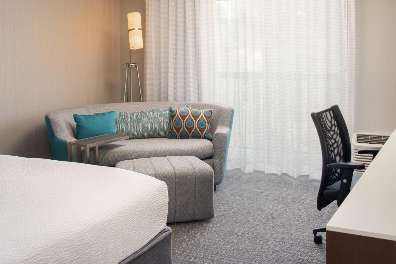 King Room with Balcony and Sofa Bed