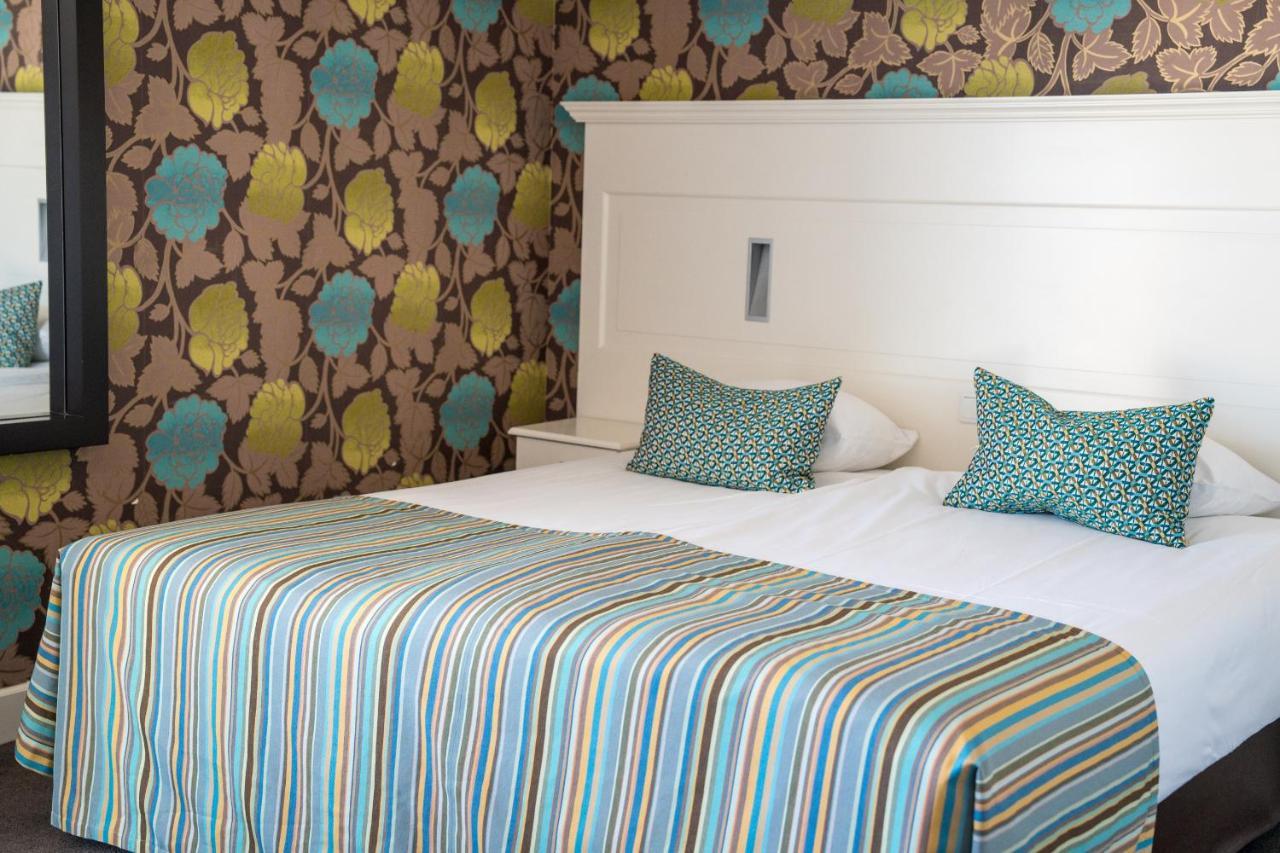Tweepersoonskamer met 1 of 2 Bedden en Uitzicht op Zee