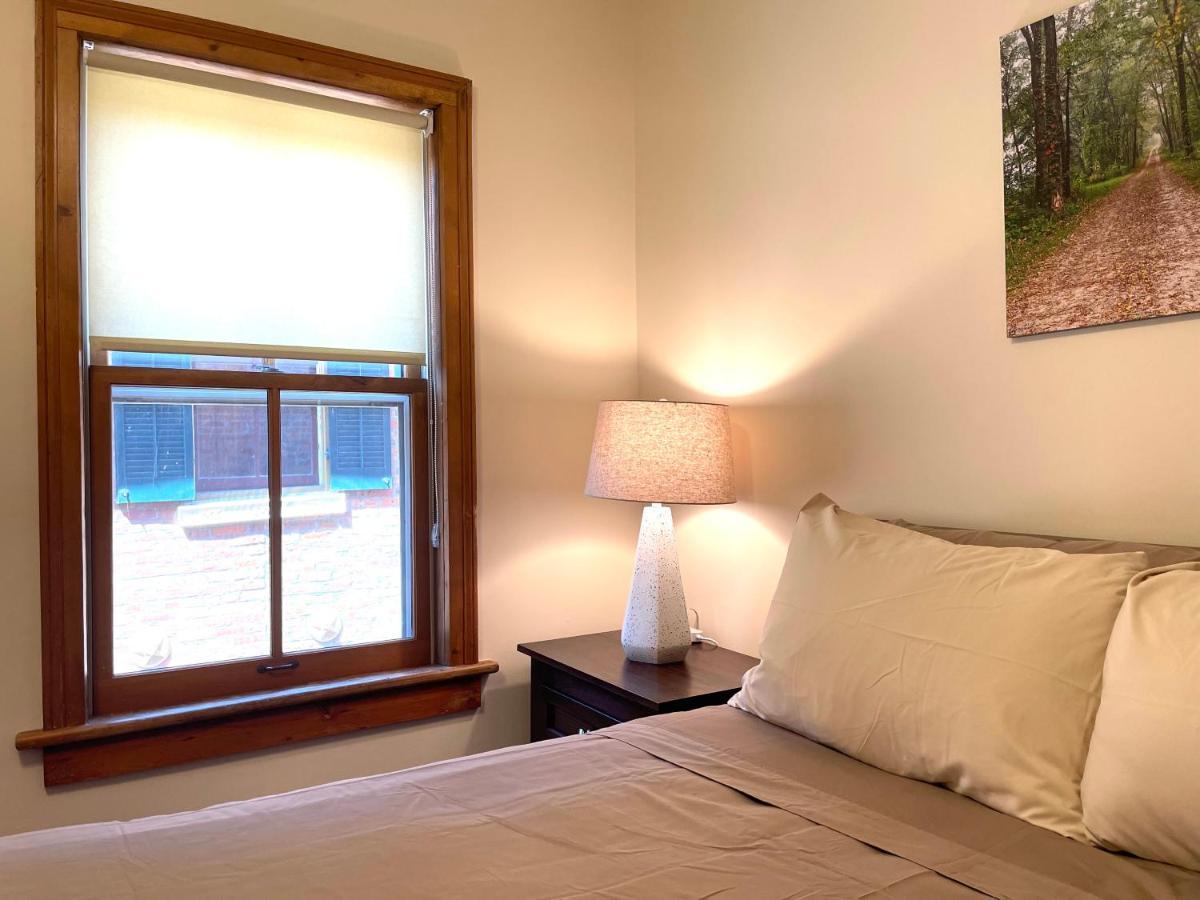 Superior Queen Room,1395151550:JPEG
