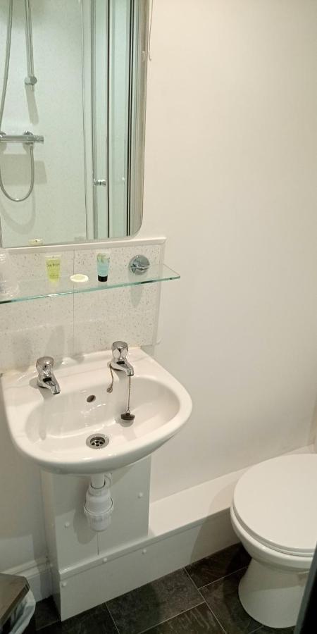 Tweepersoonskamer met 1 of 2 Bedden en Badkamer