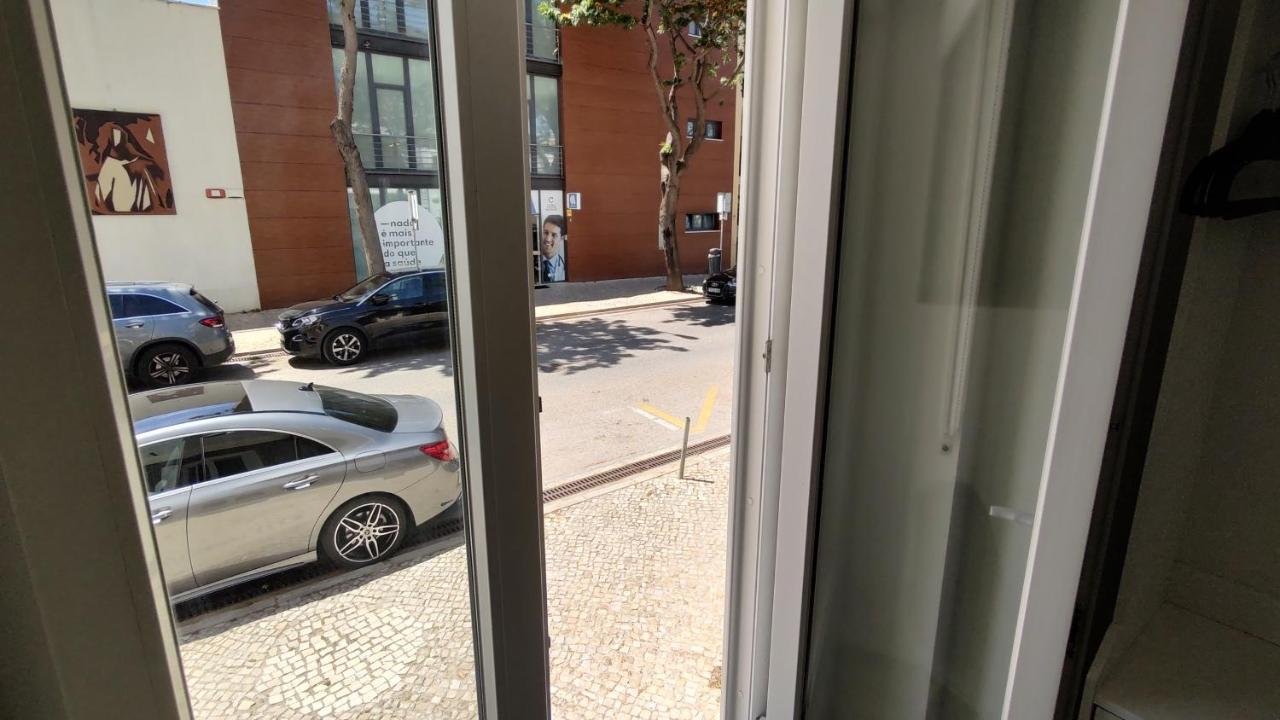 Quarto Duplo com Casa de Banho Partilhada