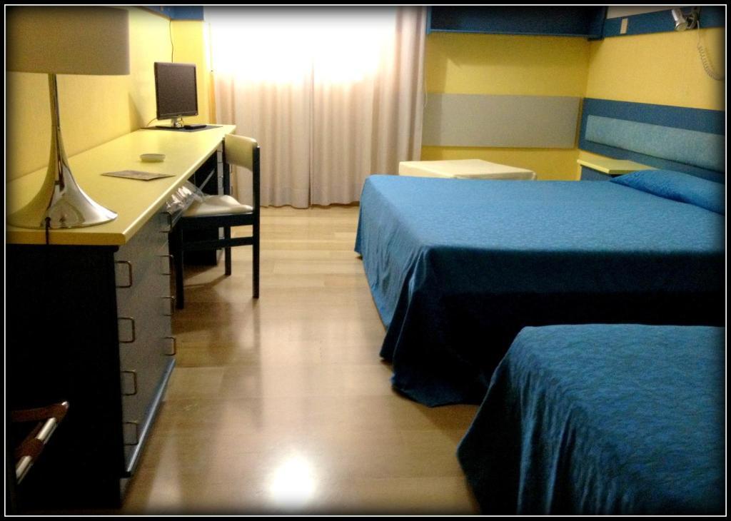 Economy double or twin room Ground Floor,14027136:JPEG