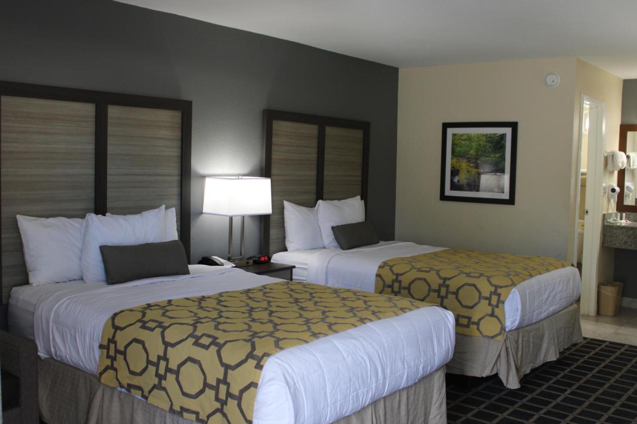 Double Room with Two Double Beds - Non-Smoking