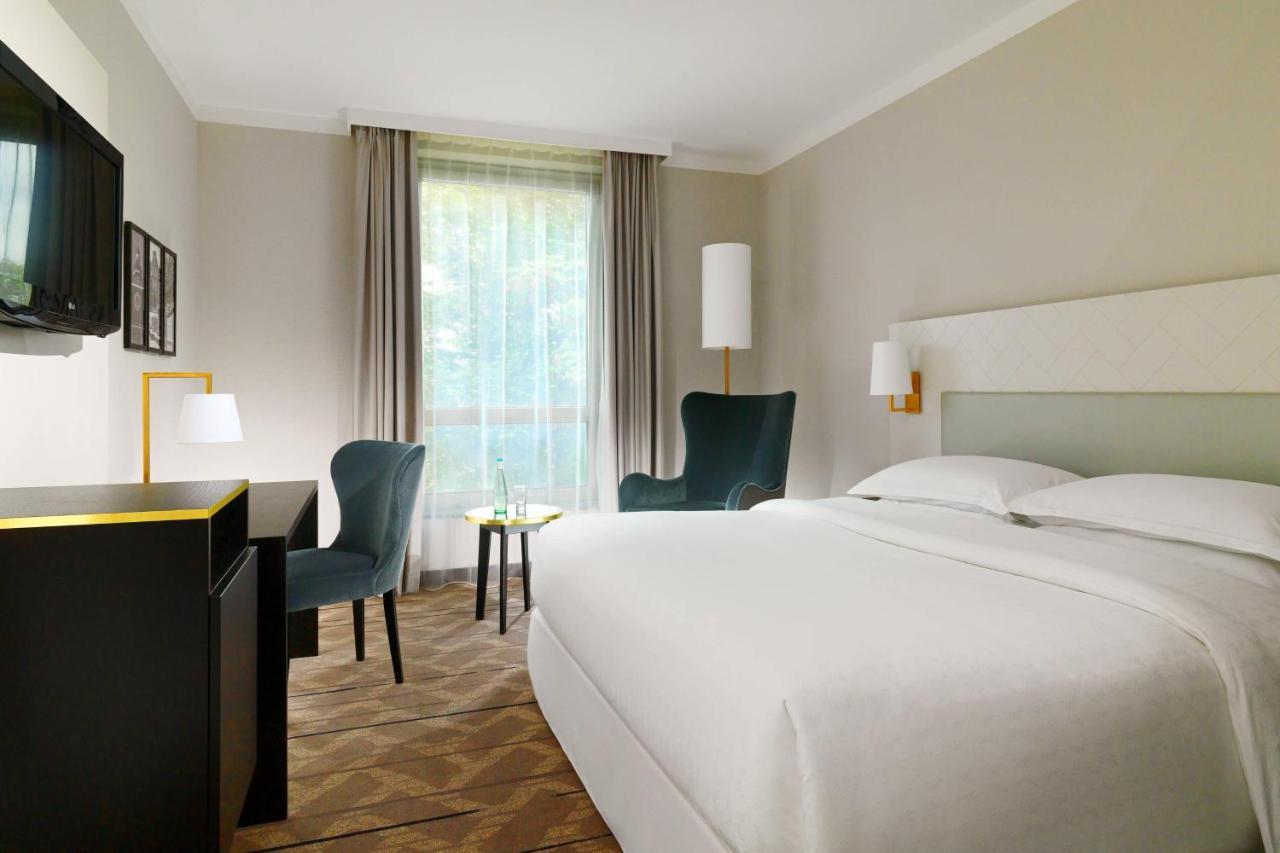 Superior Zimmer mit Kingsize-Bett
