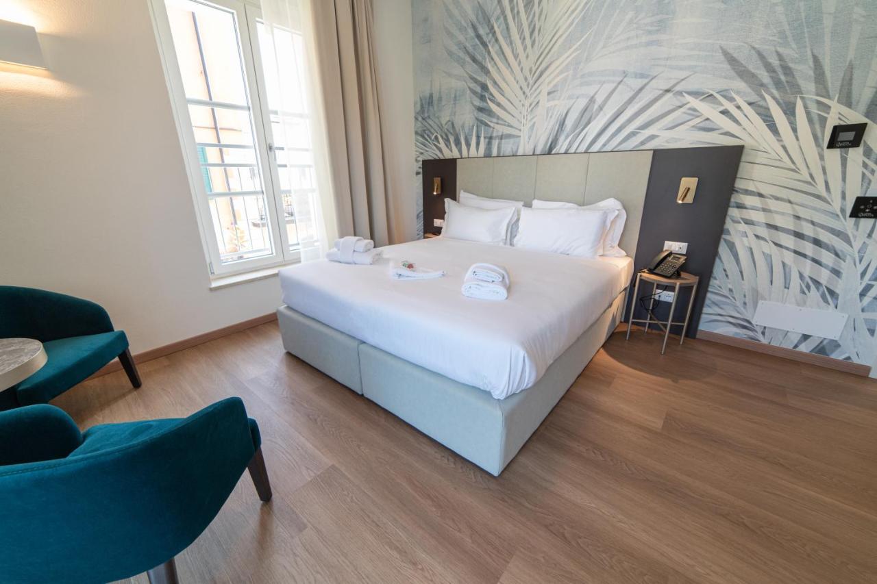 Deluxe Double or Twin Room,1567538339:JPEG