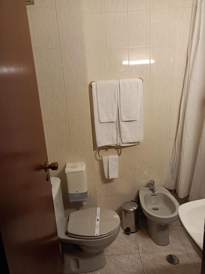 Twin Room,1403007254:JPEG