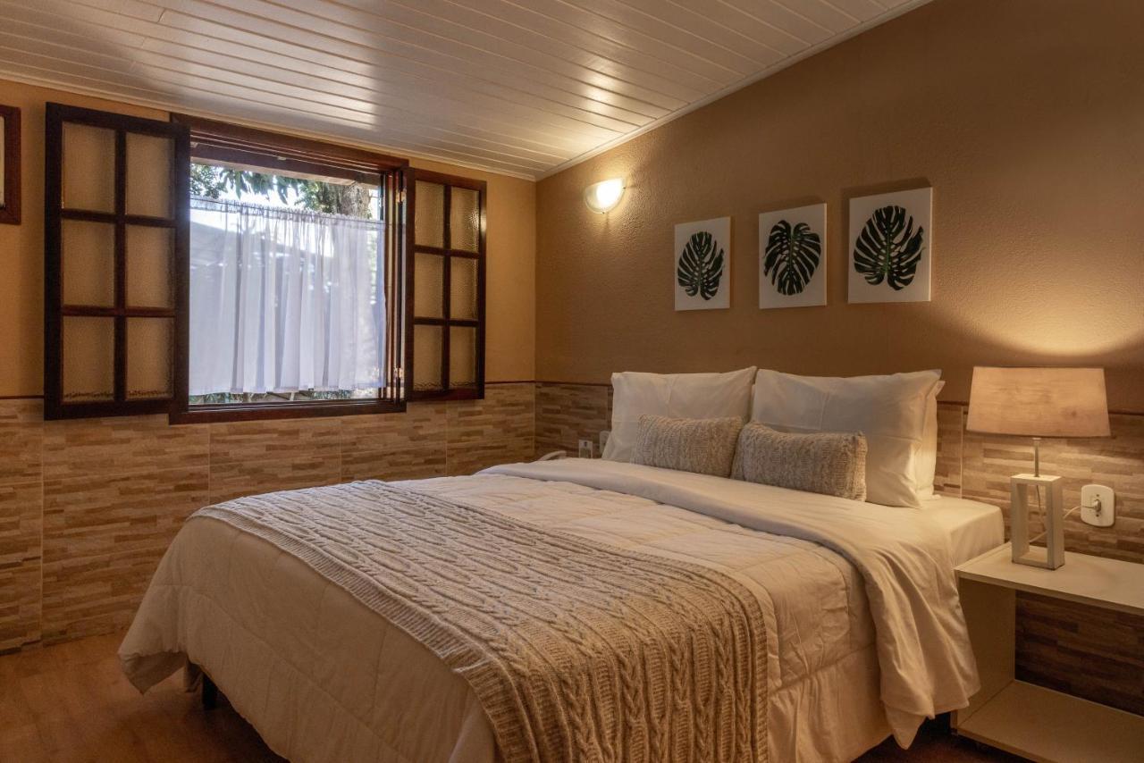 Quarto Duplo