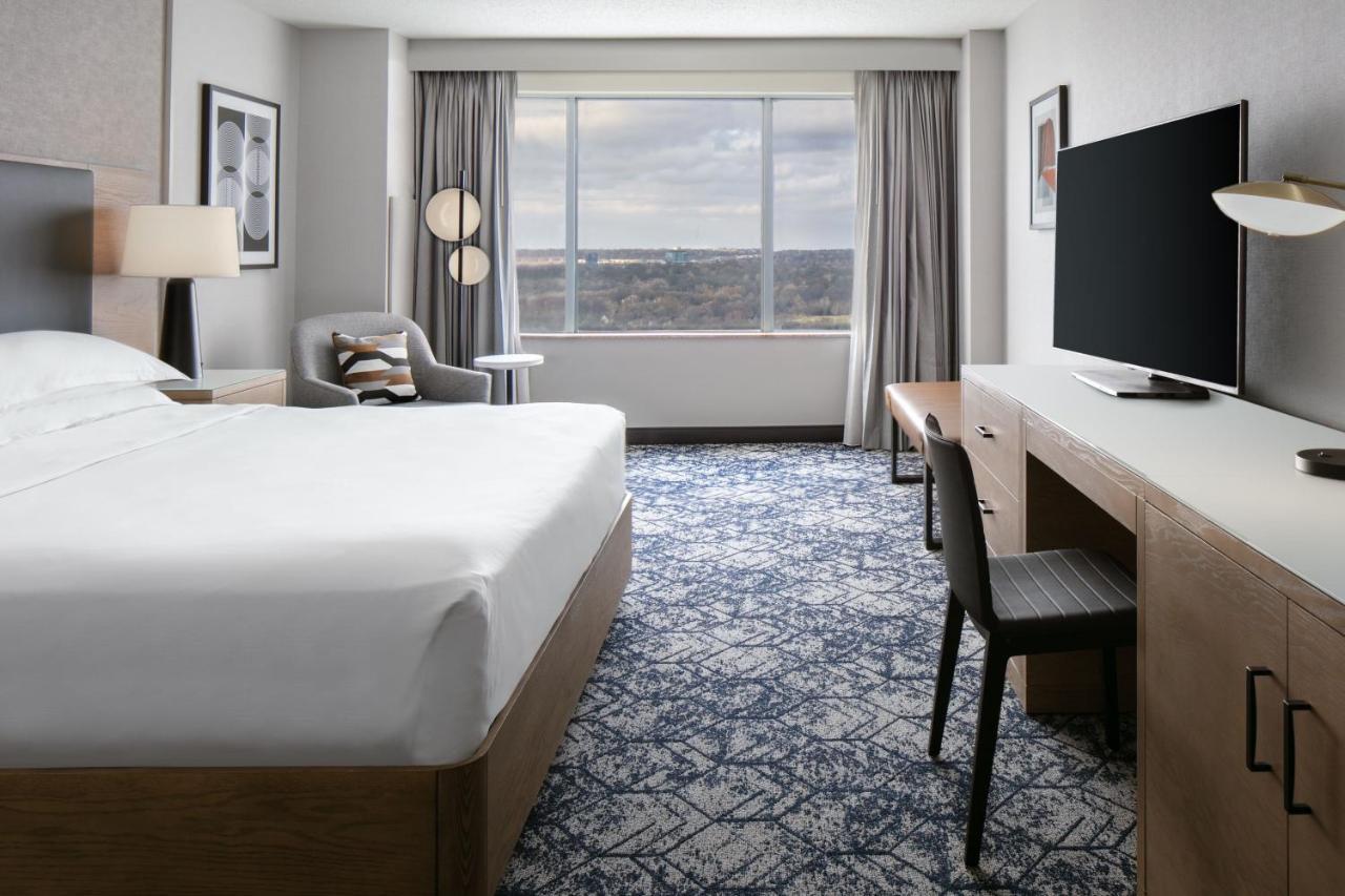 Guest Room, 1 King,1413671366:JPEG