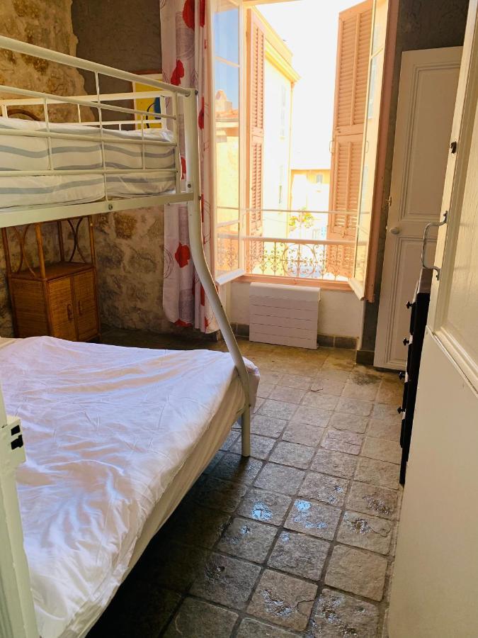 Chambre Double avec Lit d'Appoint