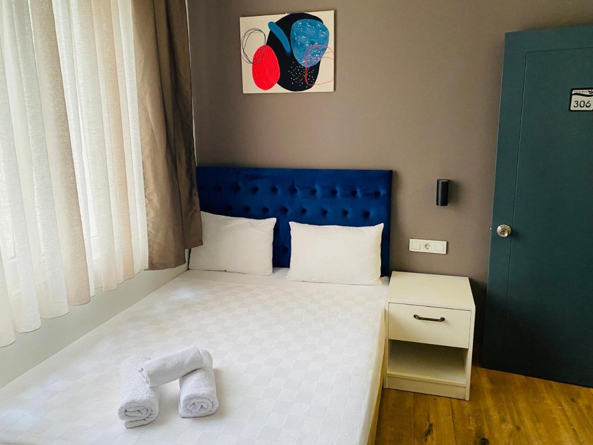 Camera Singola con Bagno Privato