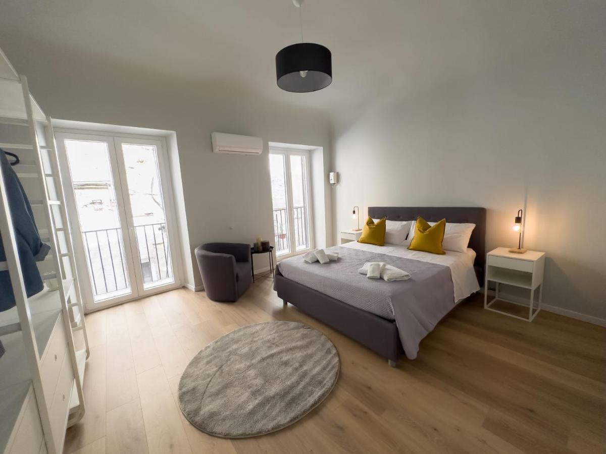 Twin Room,1425256161:JPEG