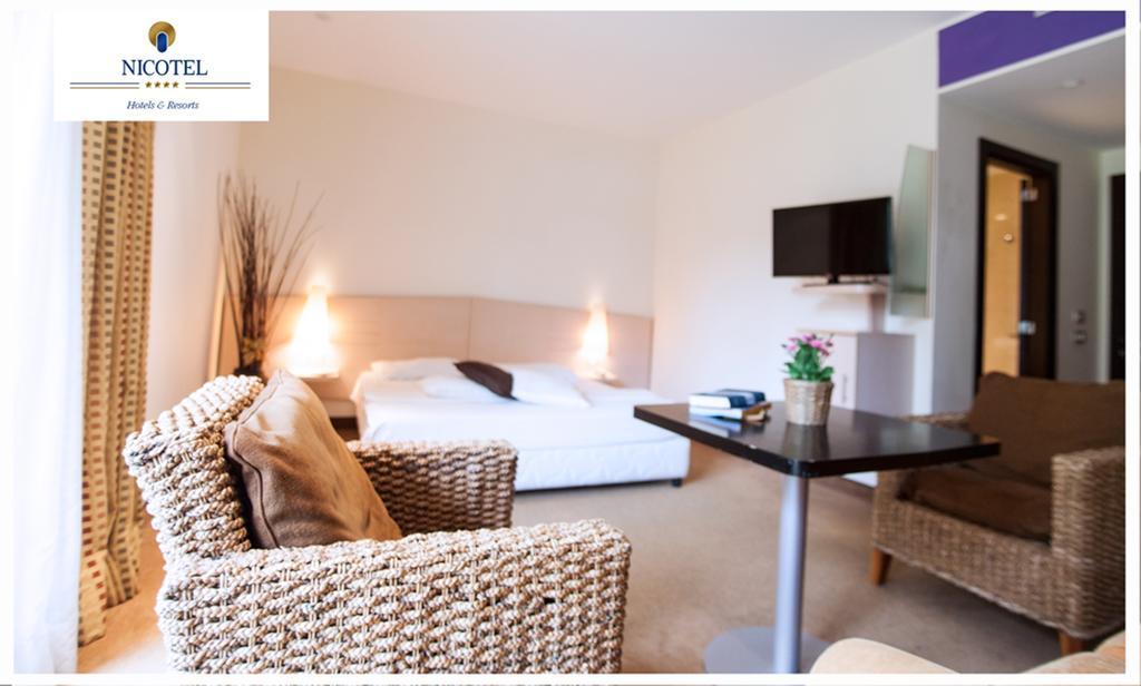 Double Room,141075657:JPEG