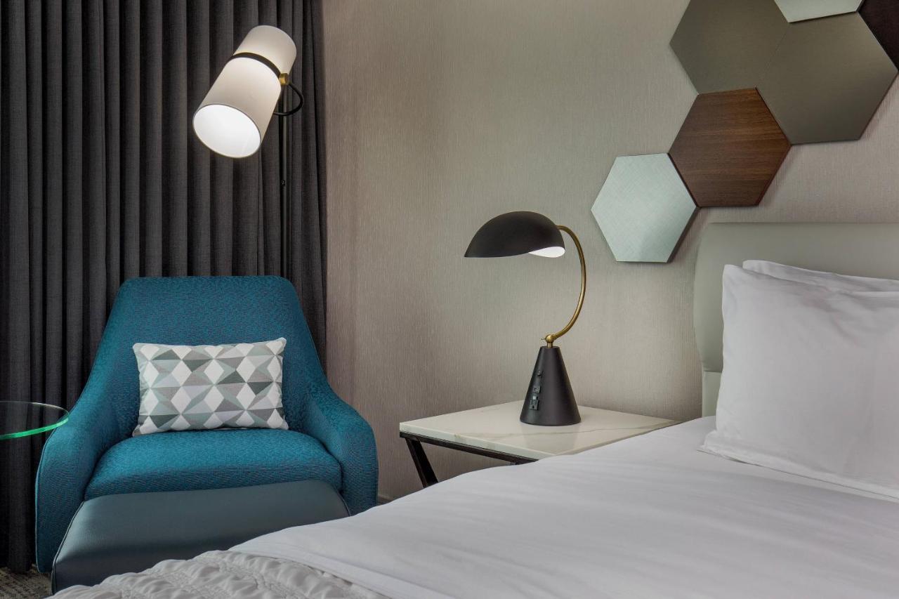 Superior, Guest room, 1 King,1632209552:JPEG