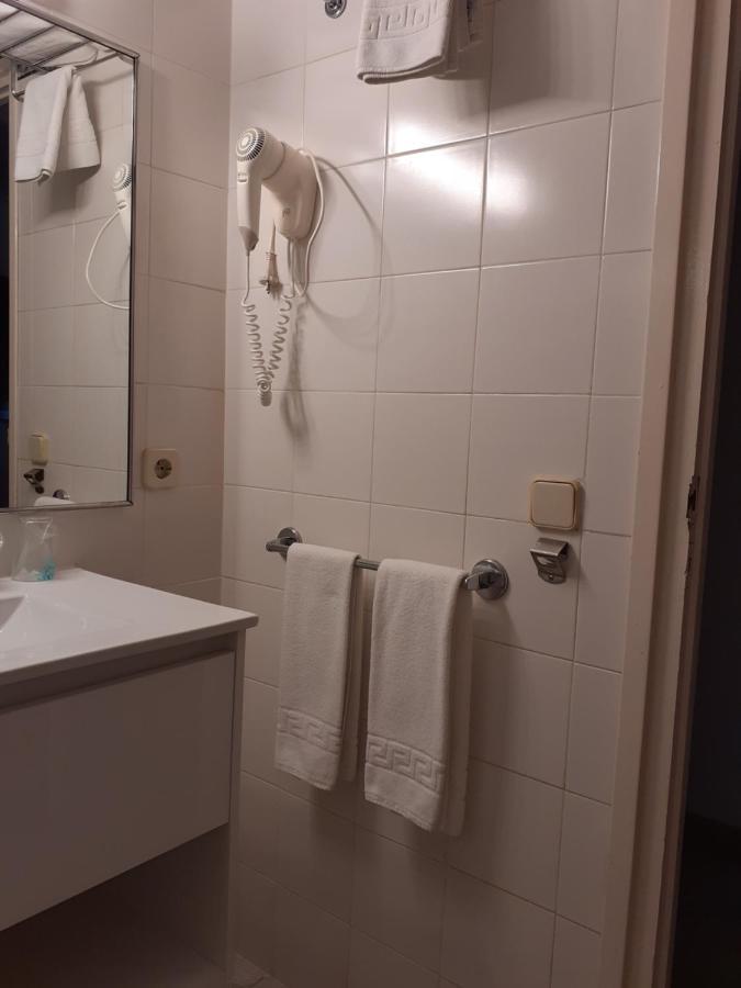 Triple Room,1415417340:JPEG