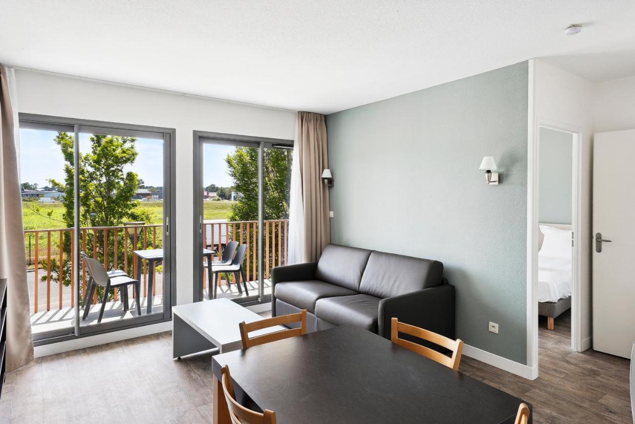 Apartment One Double Bed or Two Single Beds Sofa Bed,1415900736:JPEG