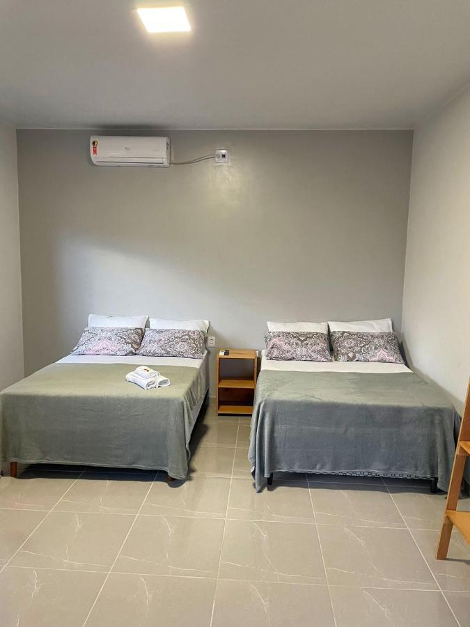 Quarto com Cama de Casal ou 2 de Solteiro e Cama Extra