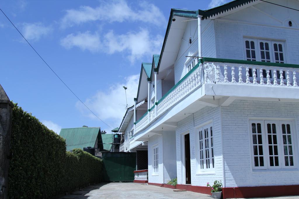 Family Room with Bathroom : Get 10% off on selected Excursions!
