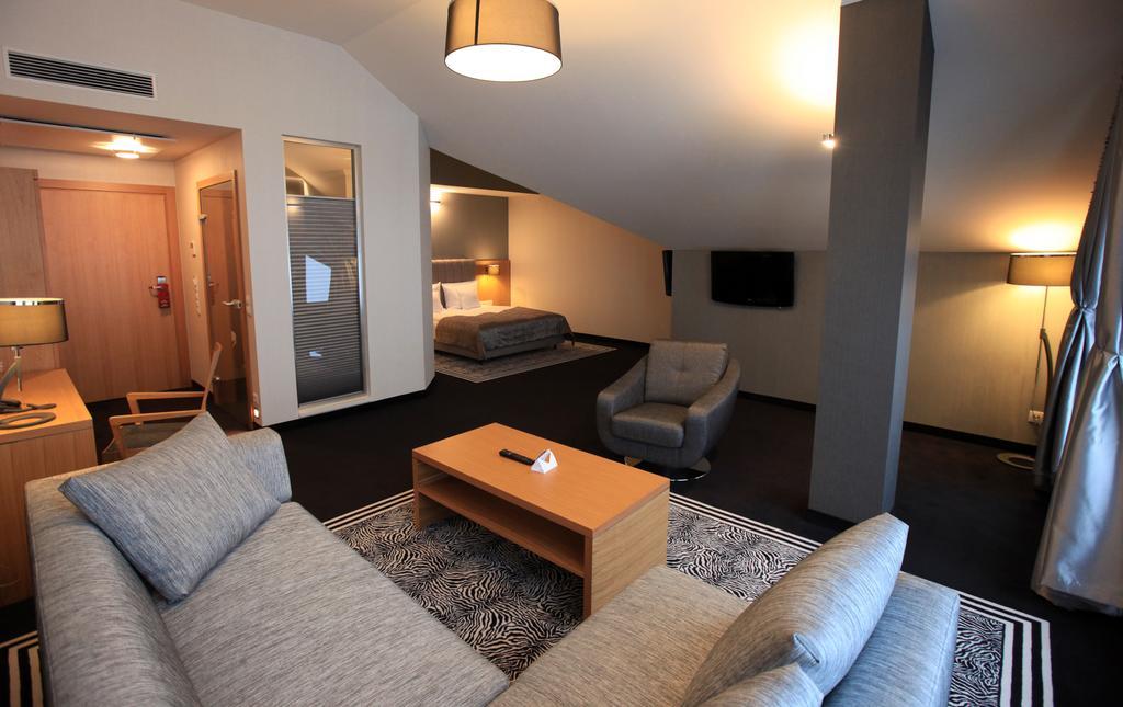 Großes Familienzimmer