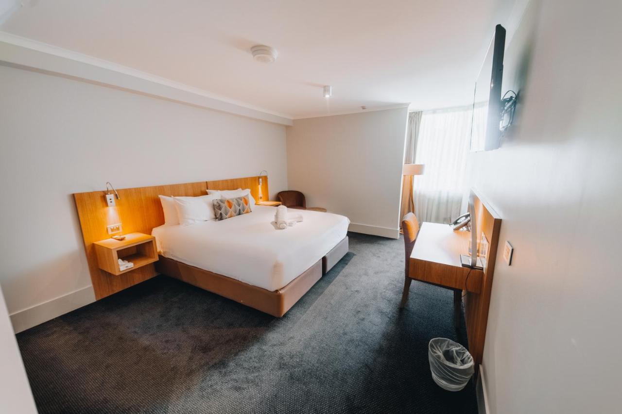 Premium King Room