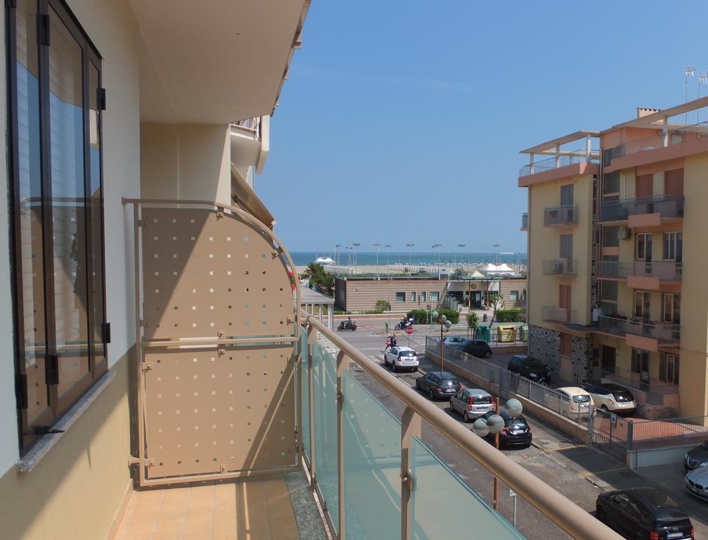 Camera Standard Matrimoniale/Doppia con Letti Singoli con Balcone