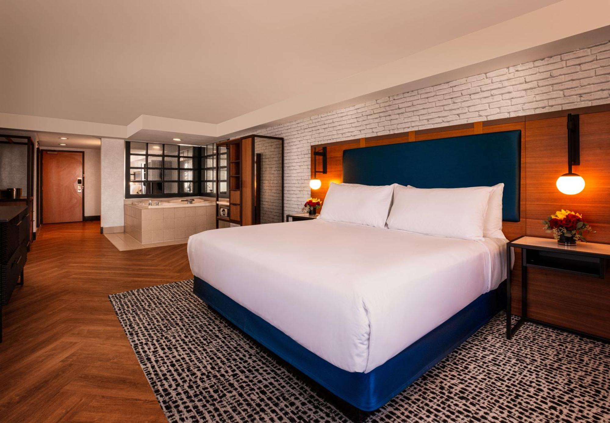 Spa Suite,1350075094:JPEG