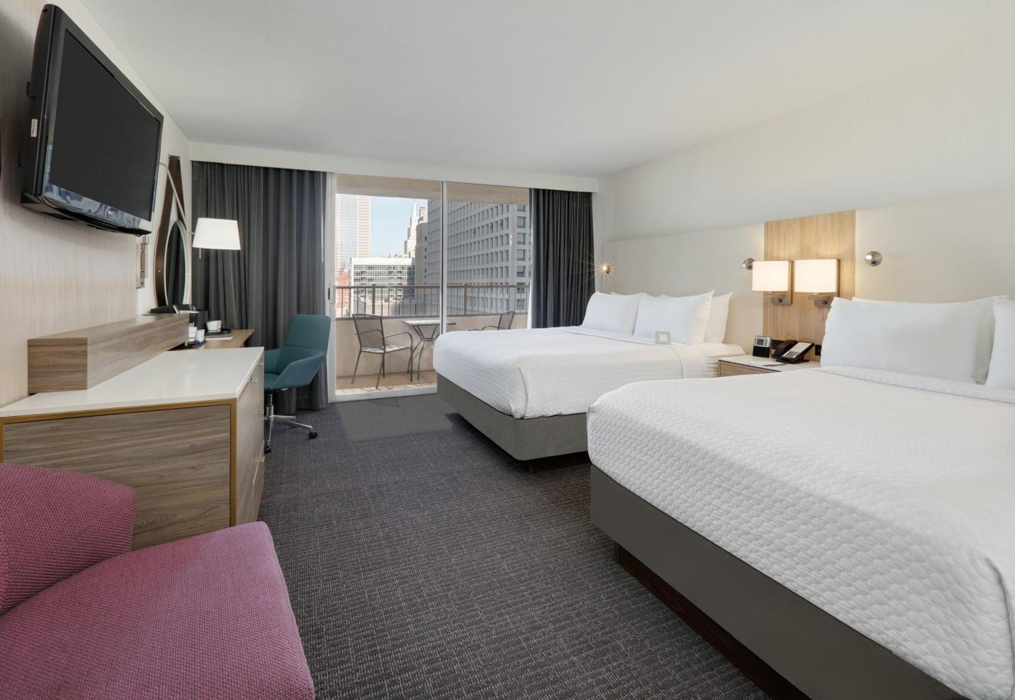 Doppelzimmer mit Stadtblick