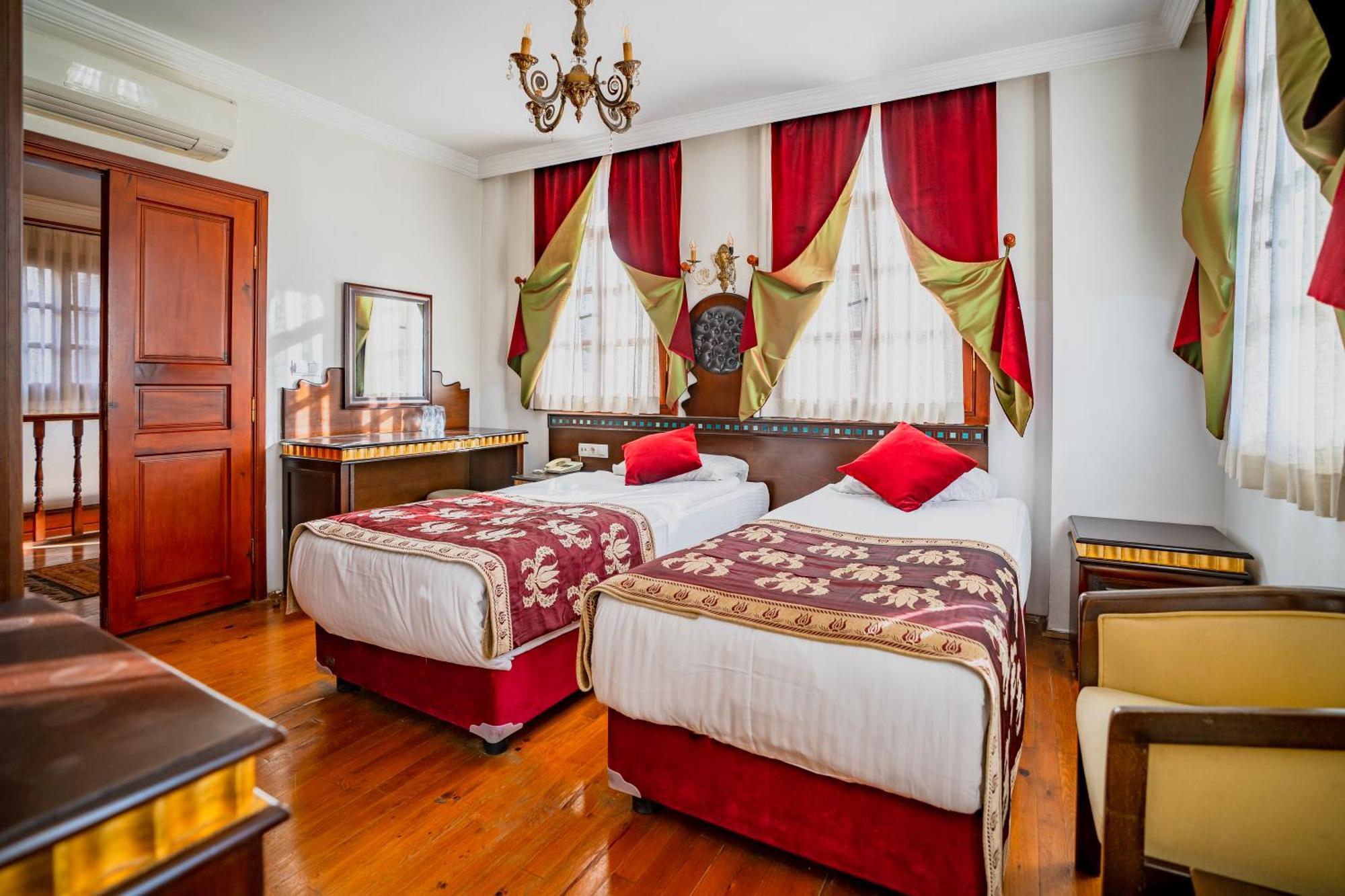 Standard Double or Twin Room,1438082569:JPEG