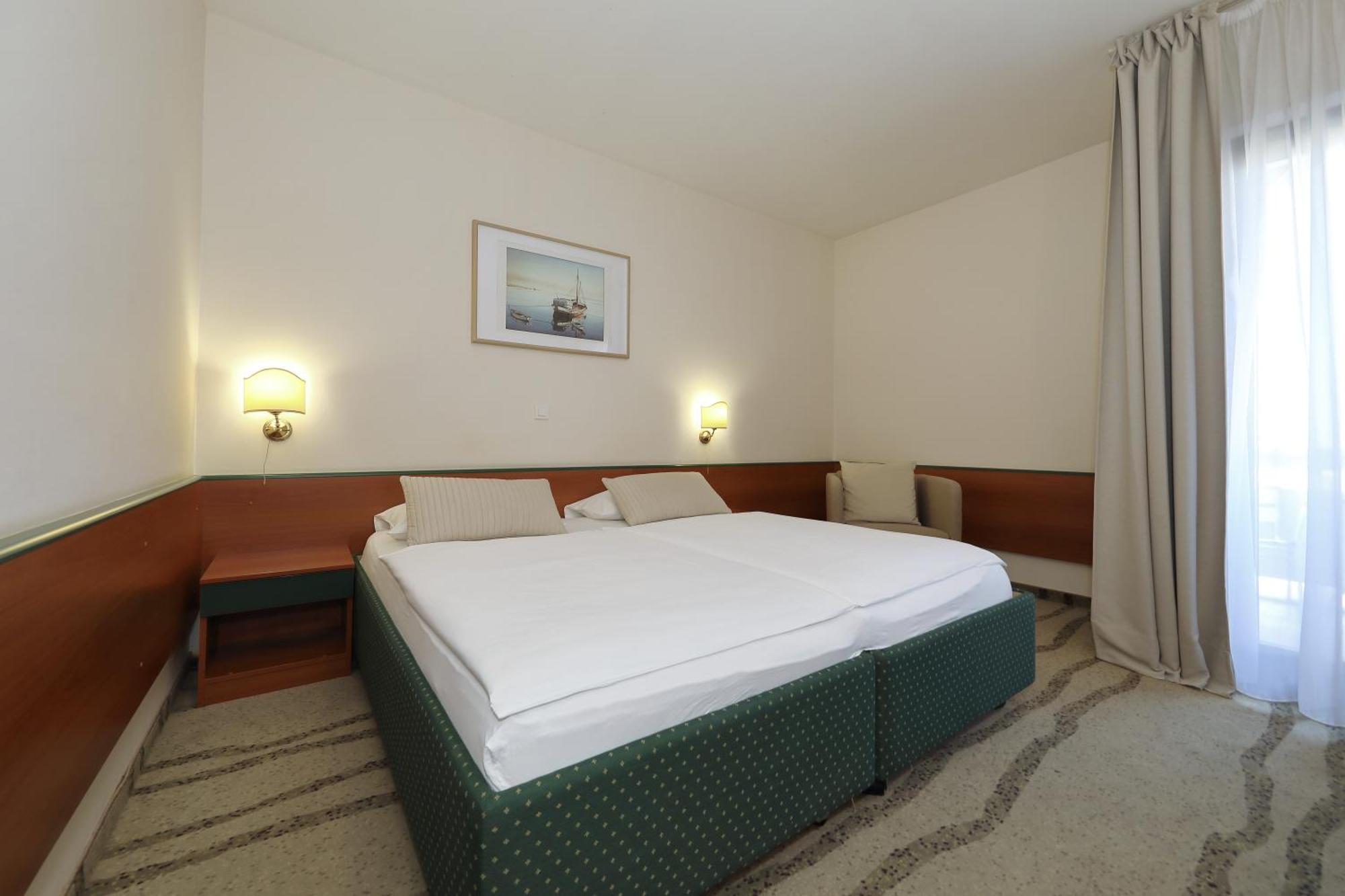 Chambre Double ou Lits Jumeaux Standard avec Balcon