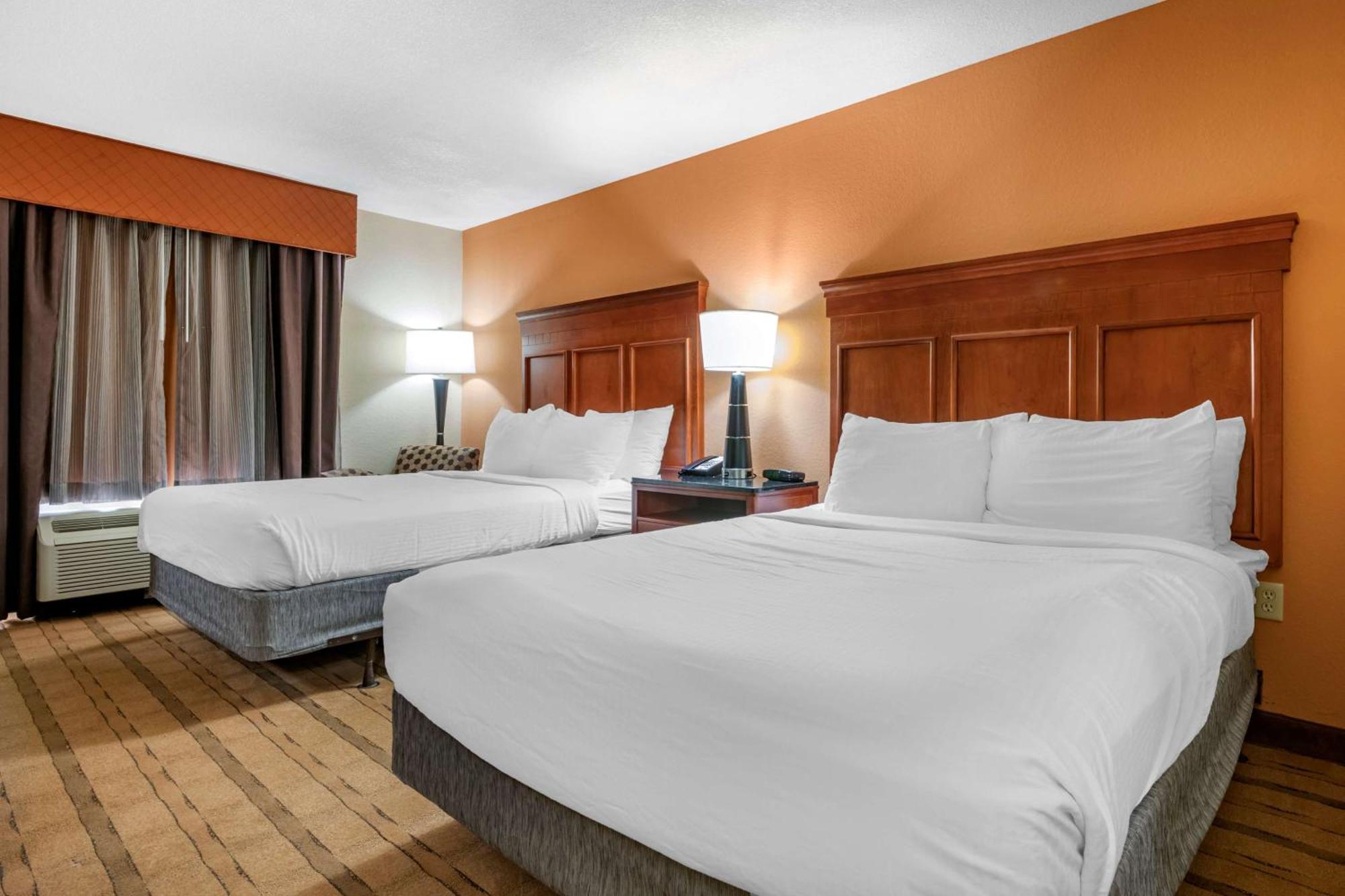 Queen Room with Two Queen Beds - Disability Access/Non-Smoking