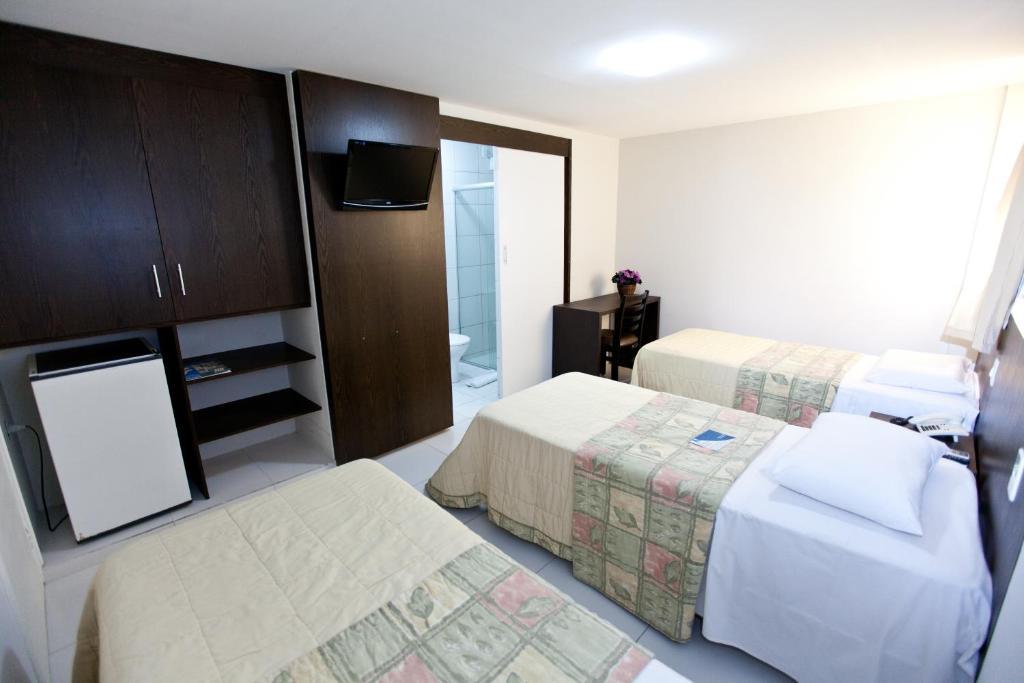 Quarto Triplo Standard
