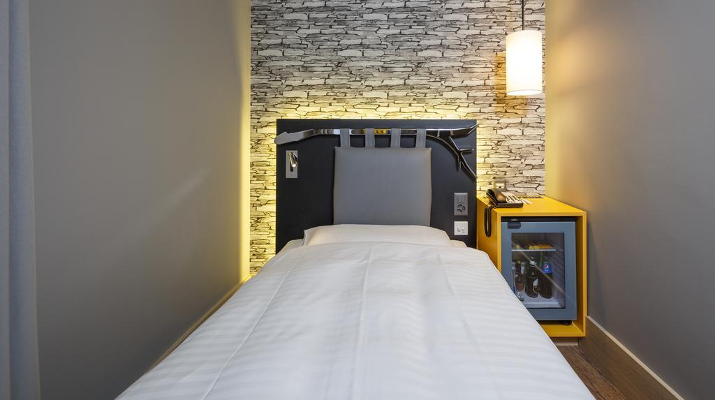 Chambre Simple avec Vue sur Rue