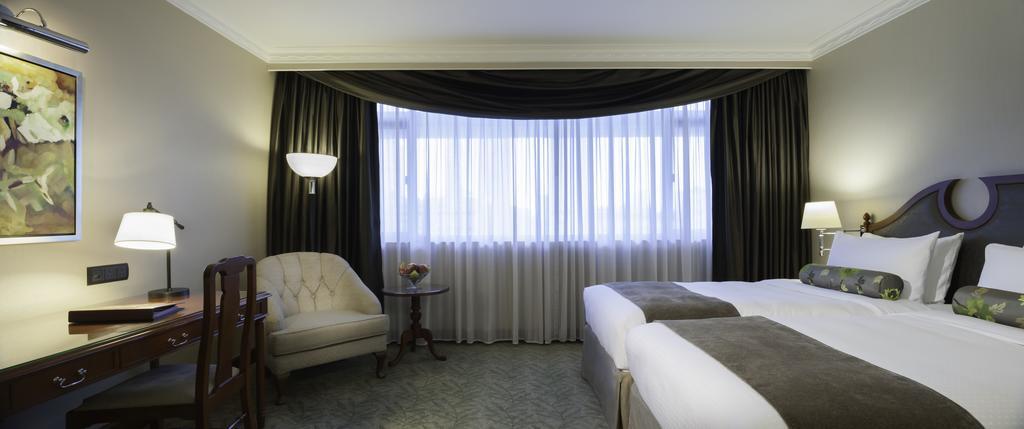 Chambre Lit King-Size ou Lits Jumeaux de Luxe - Club Continental