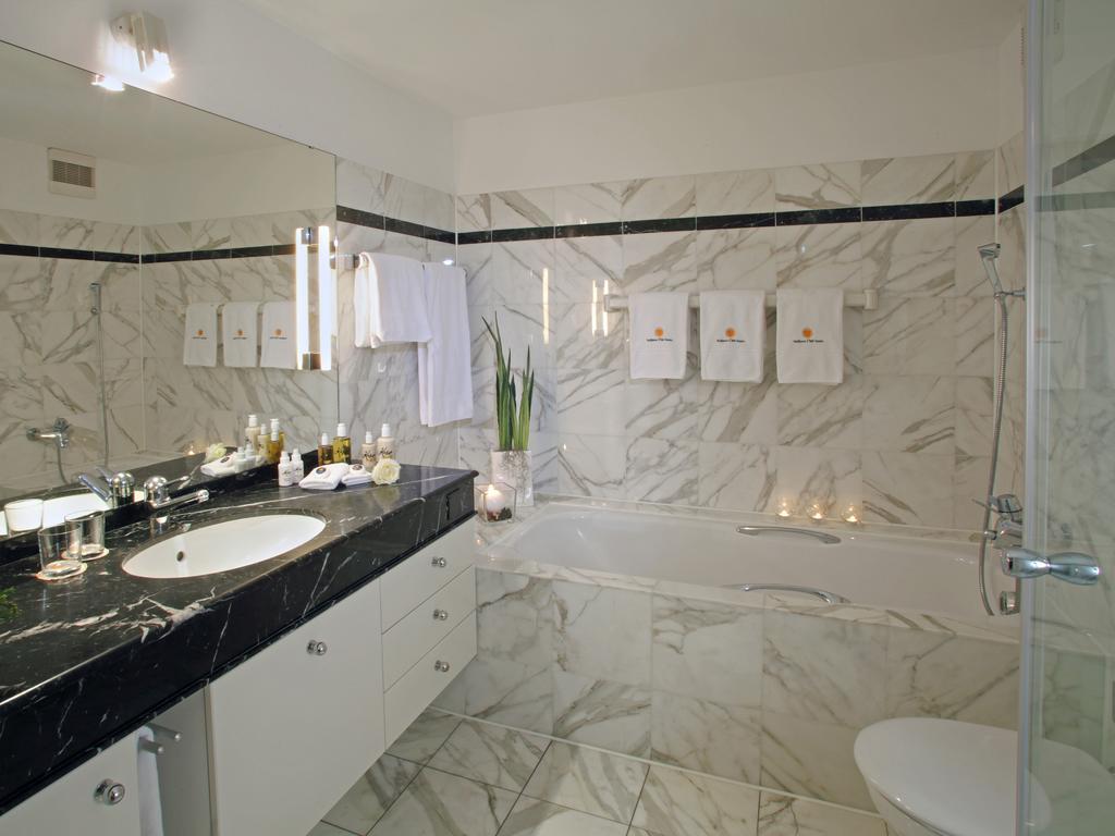 Chambre Double ou Lits Jumeaux Confort