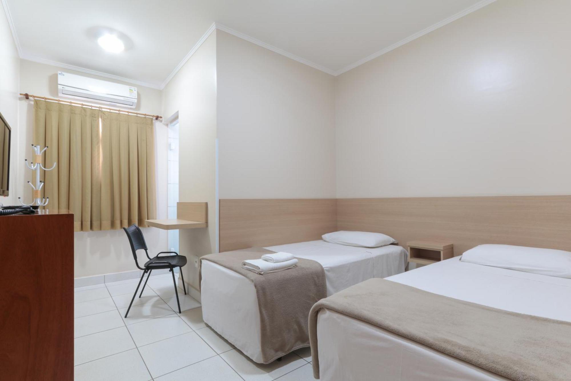 Standard Twin Room,695583822:JPEG