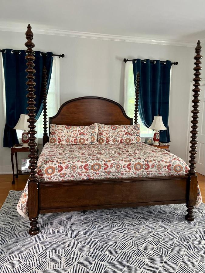 King Room with Garden View