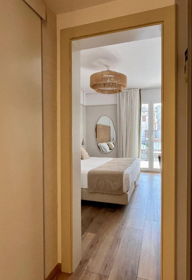 Chambre Double ou Lits Jumeaux Supérieure - Vue sur Piscine