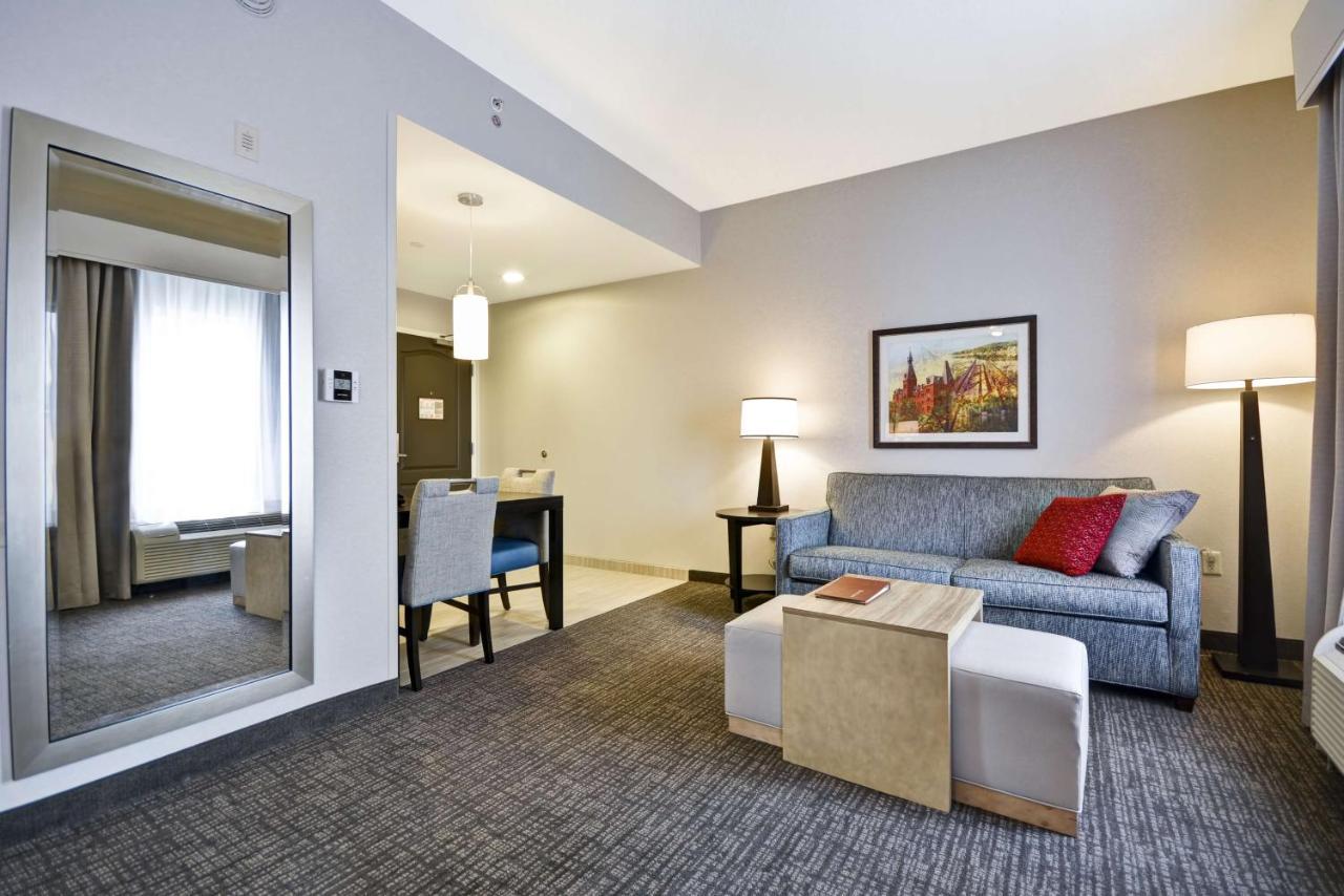 King Studio Suite - Hearing Access/Non-Smoking,1498666504:JPEG