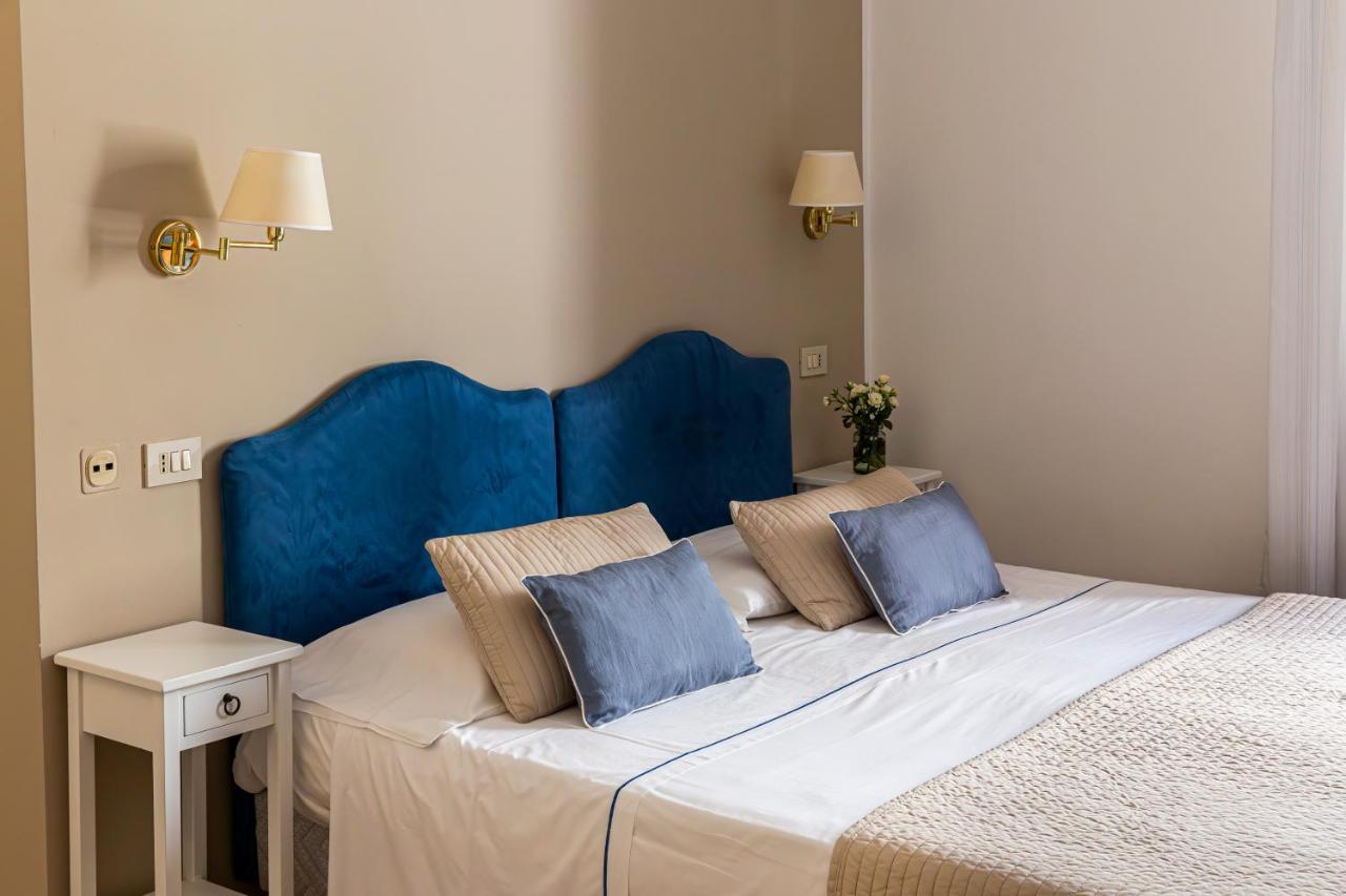 Double or Twin Room,1498746364:JPEG